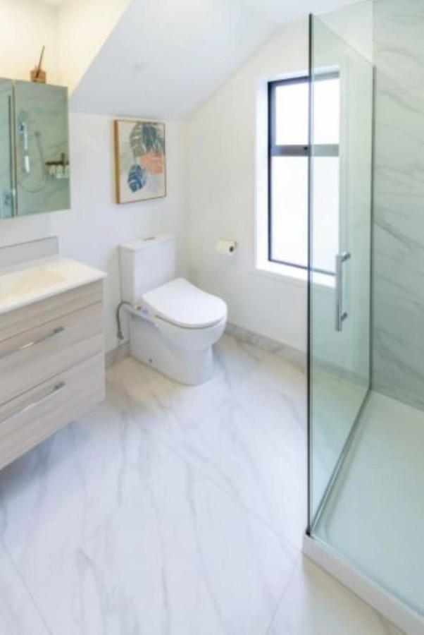 Serenity In The Centre: 2 Bed 2 Bath 基督城 外观 照片