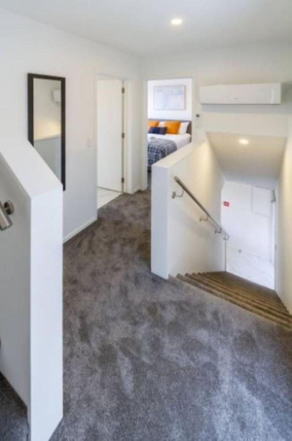 Serenity In The Centre: 2 Bed 2 Bath 基督城 外观 照片