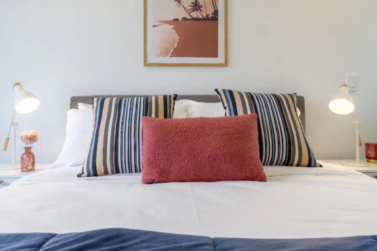 Serenity In The Centre: 2 Bed 2 Bath 基督城 外观 照片